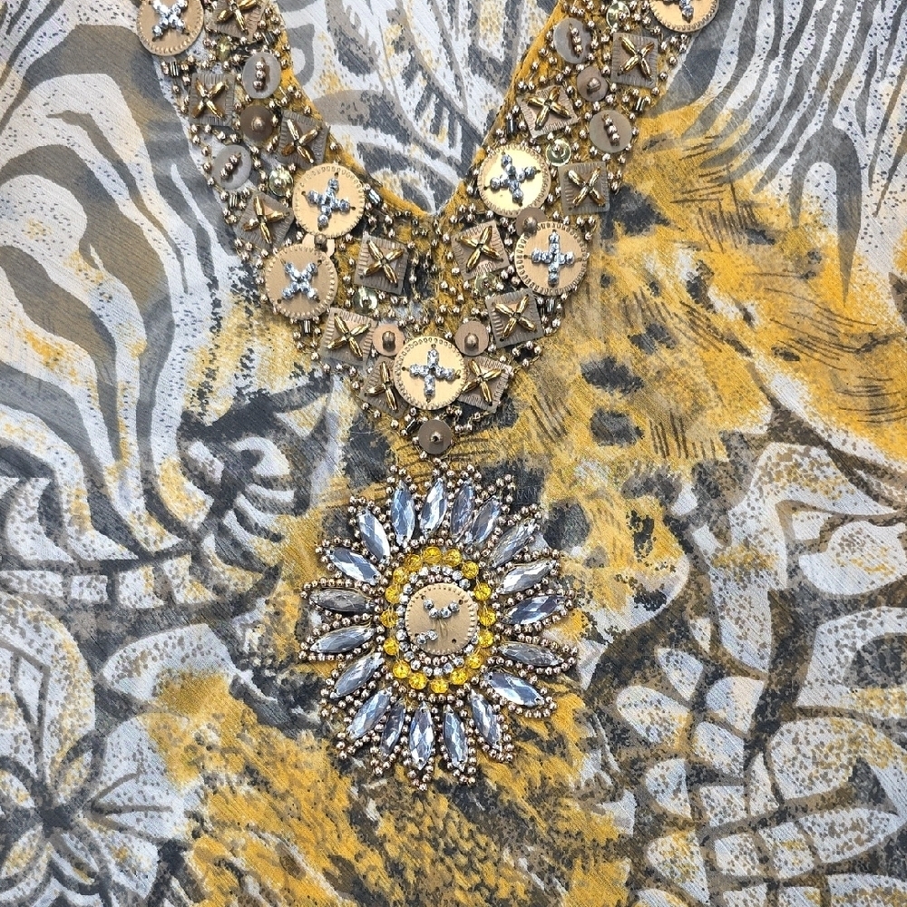 Embellished V-Neck Animal Print Shear Top - Picture 4 of 13